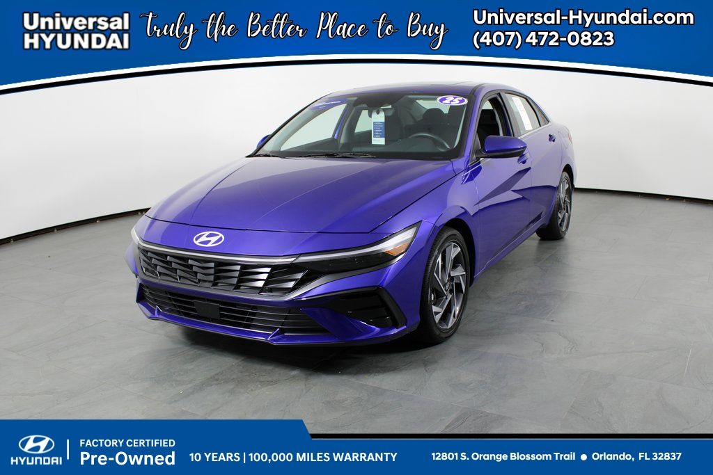 2025 Hyundai Elantra SEL's photo