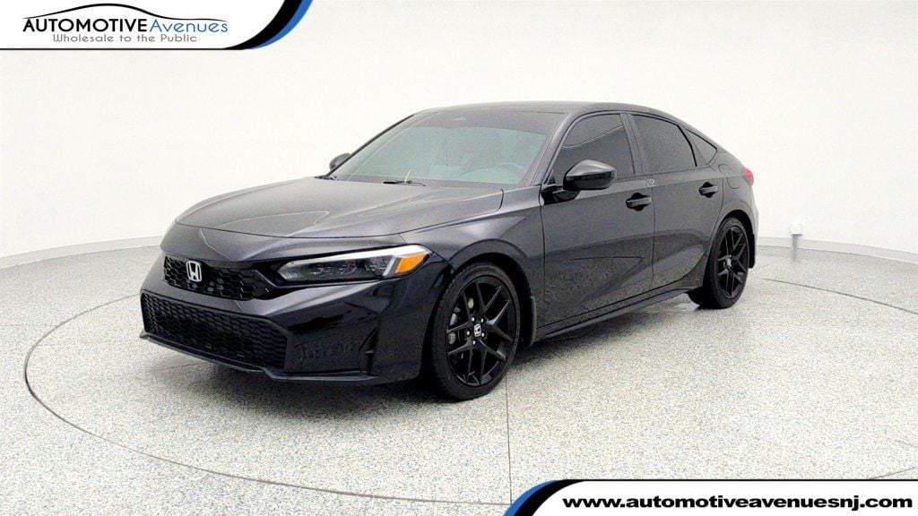 2025 Honda Civic Hatchback Sport's photo