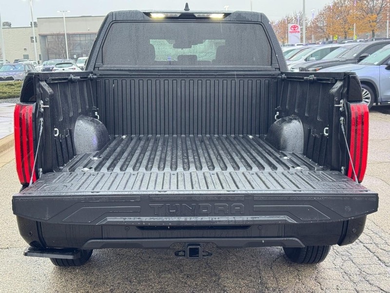 2024 Toyota Tundra SR5 photo 4