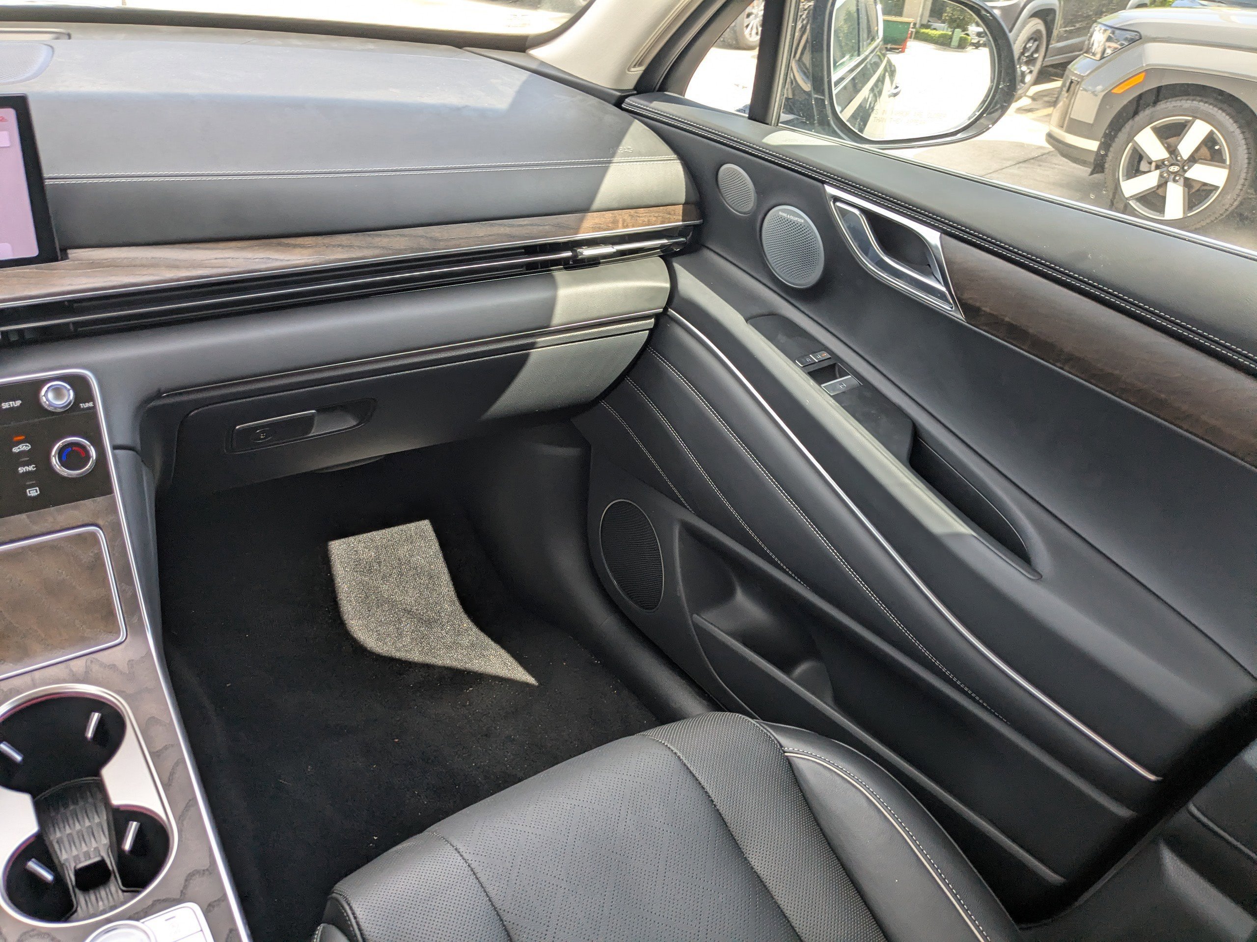 2025 Genesis GV80 3.5T Advanced photo 11