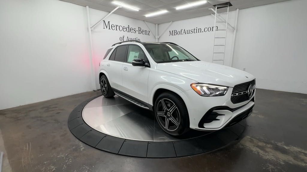 2025 Mercedes Benz GLE 450 4MATIC photo 2