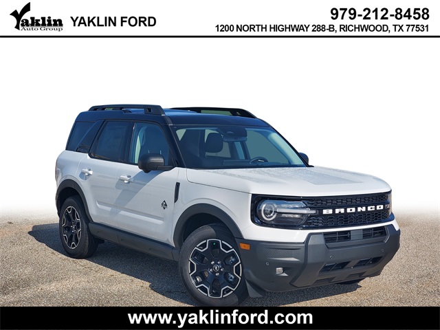 2025 Ford Bronco Sport Outer Banks's photo