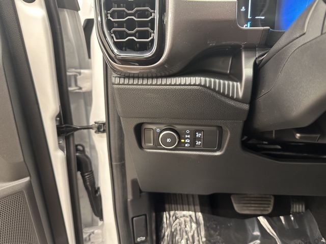 2025 Ford Ranger XLT photo 32