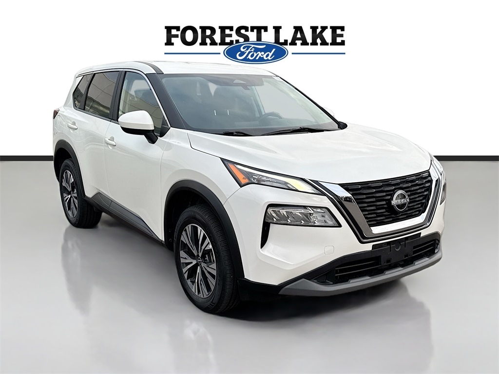 2023 Nissan Rogue SV's photo