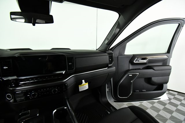 2025 Chevrolet Silverado 1500 LT Trail Boss photo 18