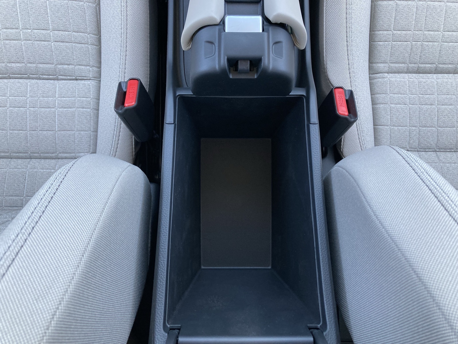2026 Honda HR-V LX photo 25