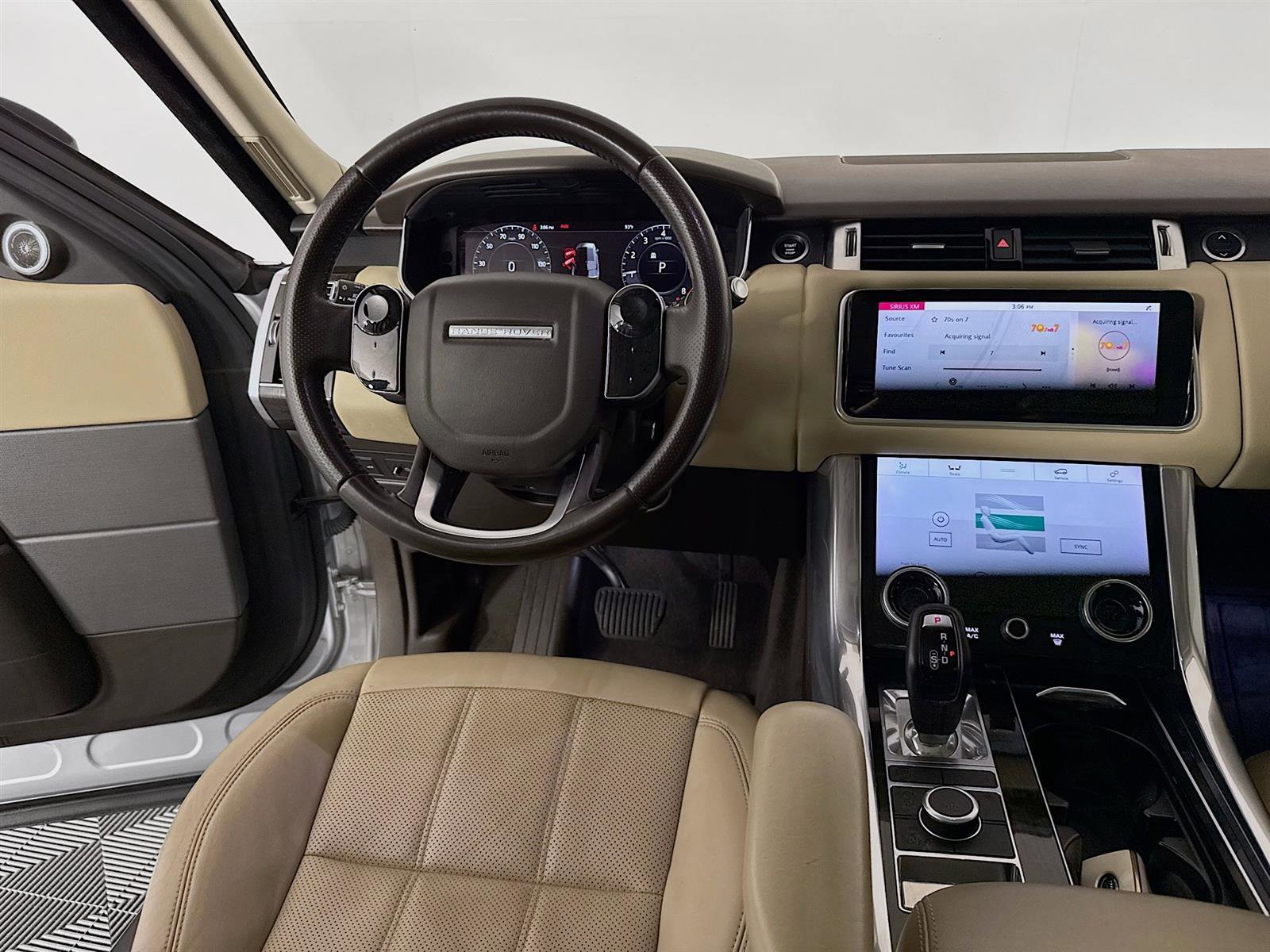 2020 Land Rover Range Rover Sport HSE photo 18