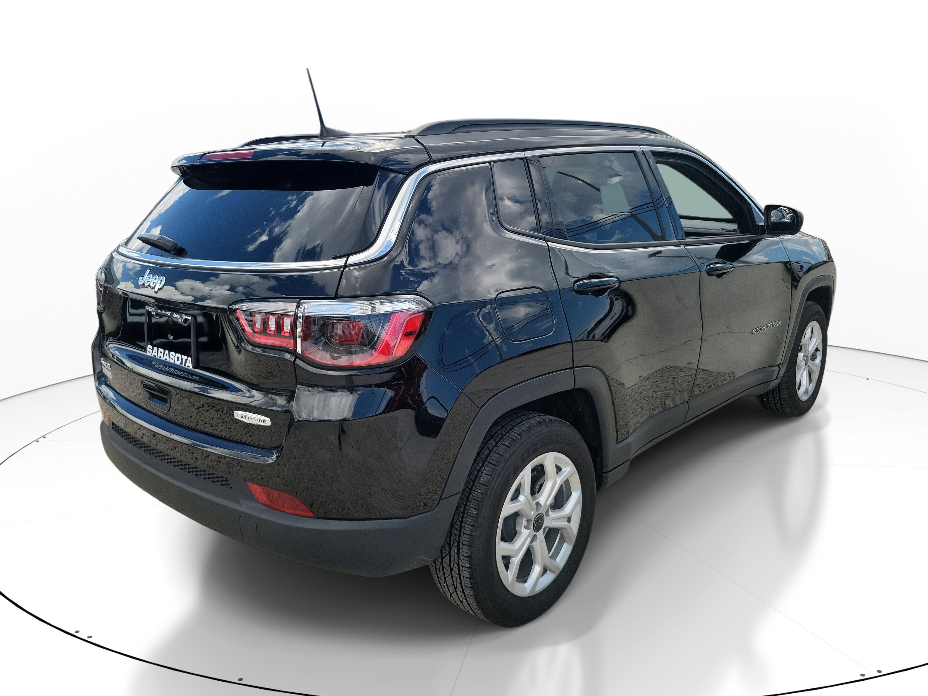 2025 Jeep Compass Latitude photo 6