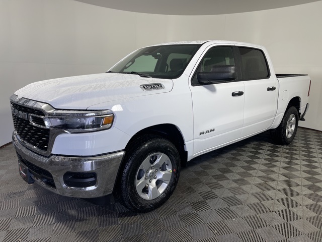 2025 Ram 1500 Tradesman photo 3