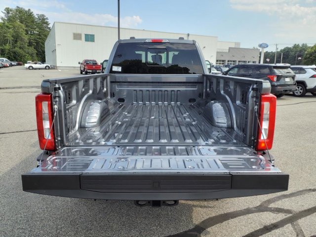 New 2024 Carbonized Gray Metallic Ford XLT image 25