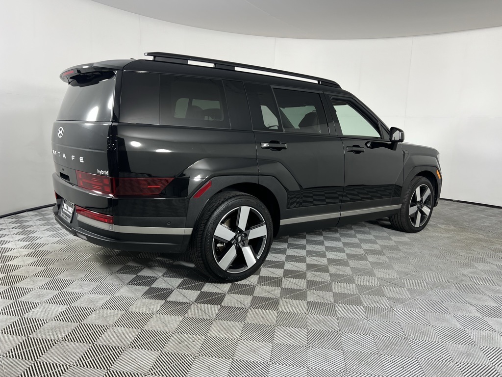 2024 Hyundai Santa Fe Limited photo 4