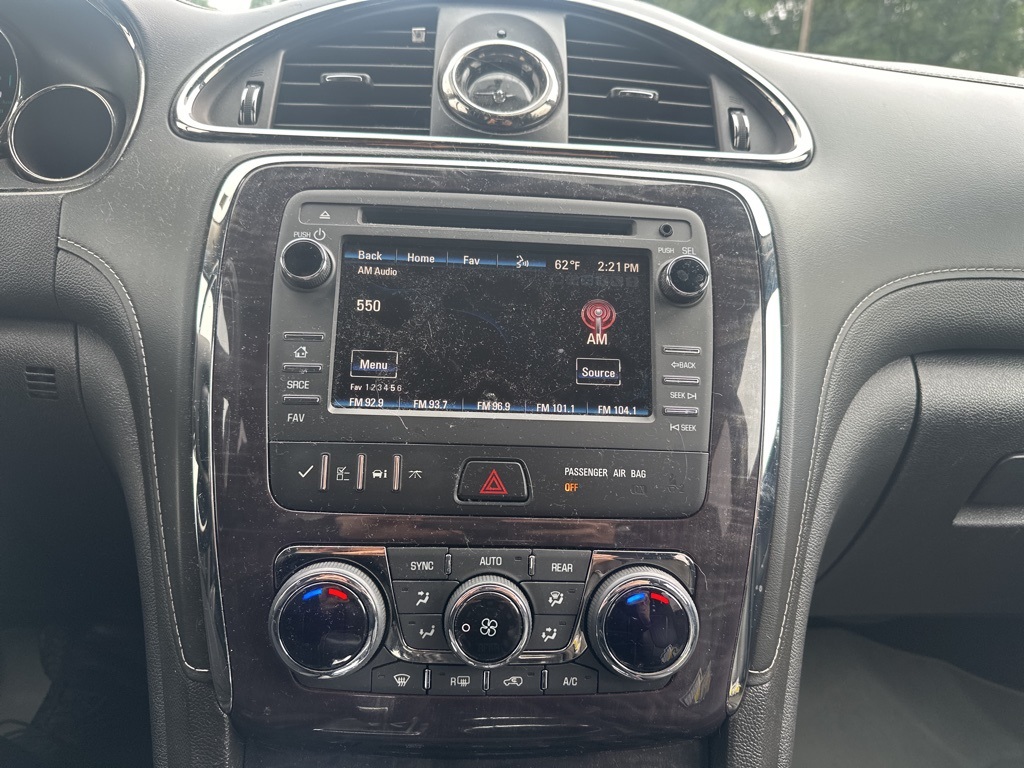 2017 Buick Enclave Leather photo 11
