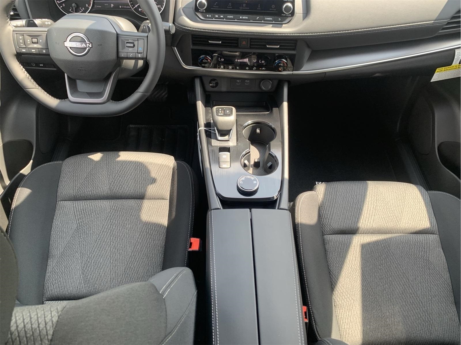 2026 Nissan Rogue SV photo 23