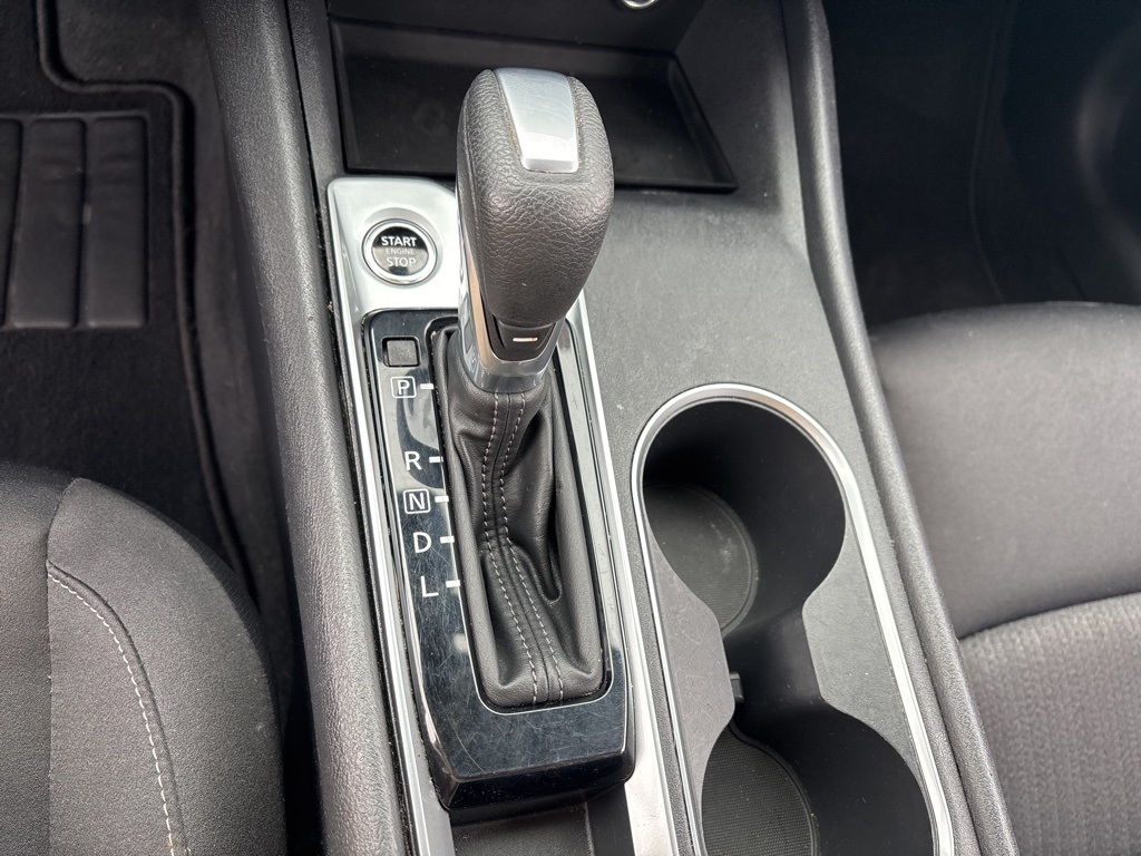 2022 Nissan Altima 2.5 SV photo 11