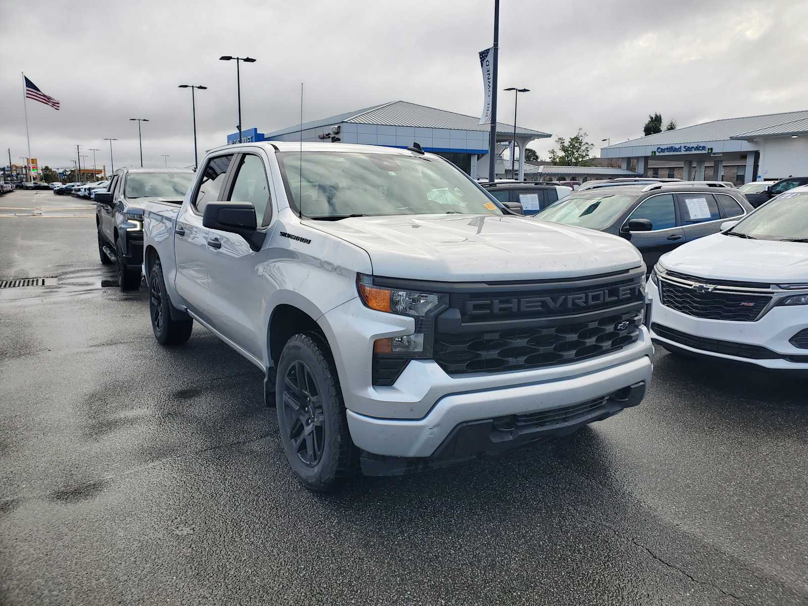 2022 Chevrolet Silverado 1500 Custom's photo