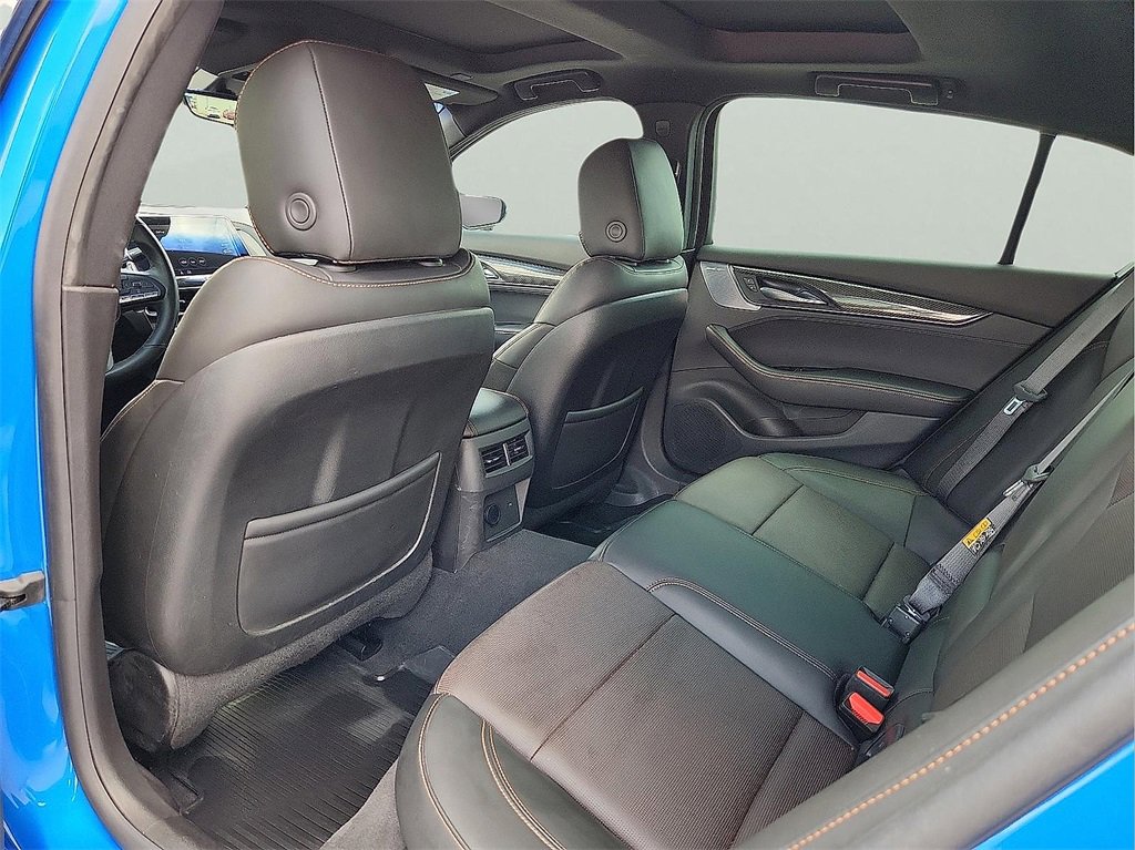 2024 Cadillac CT5 V photo 7
