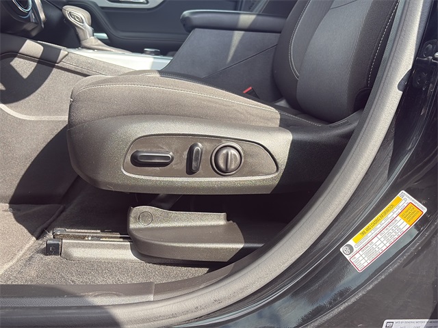 2023 Chevrolet Blazer 2LT photo 28