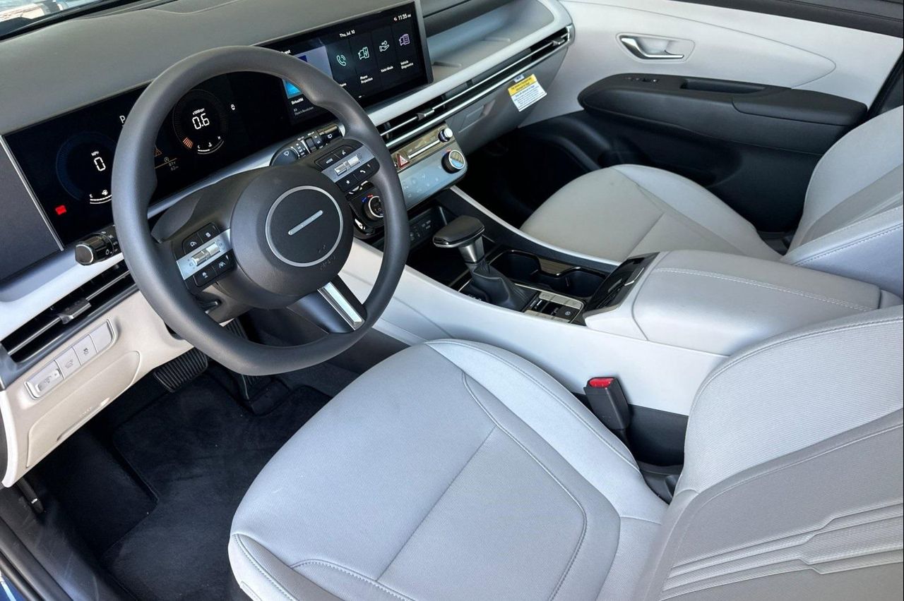 2025 Hyundai Tucson SEL photo 10
