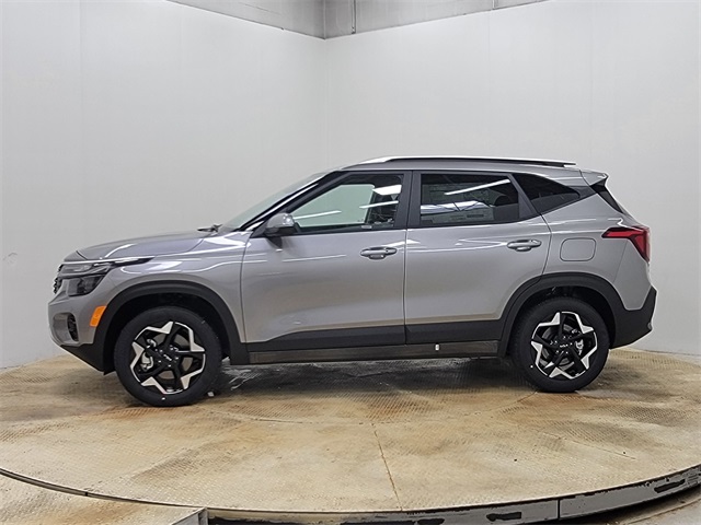 2026 Kia Seltos S photo 3