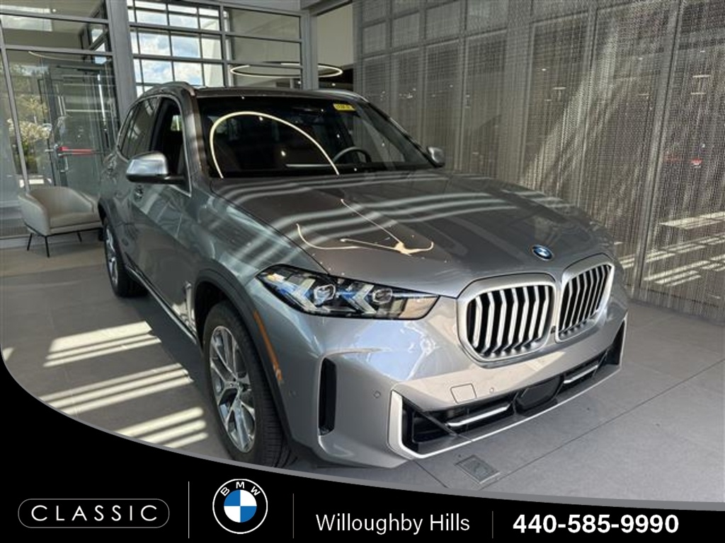 2026 BMW X5 40i's photo