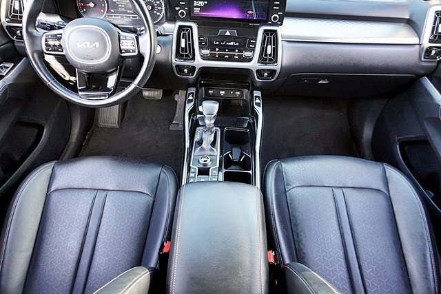 Used 2022 Gray Kia SX image 21