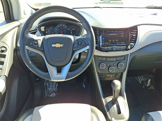2022 Chevrolet Trax LT photo 11