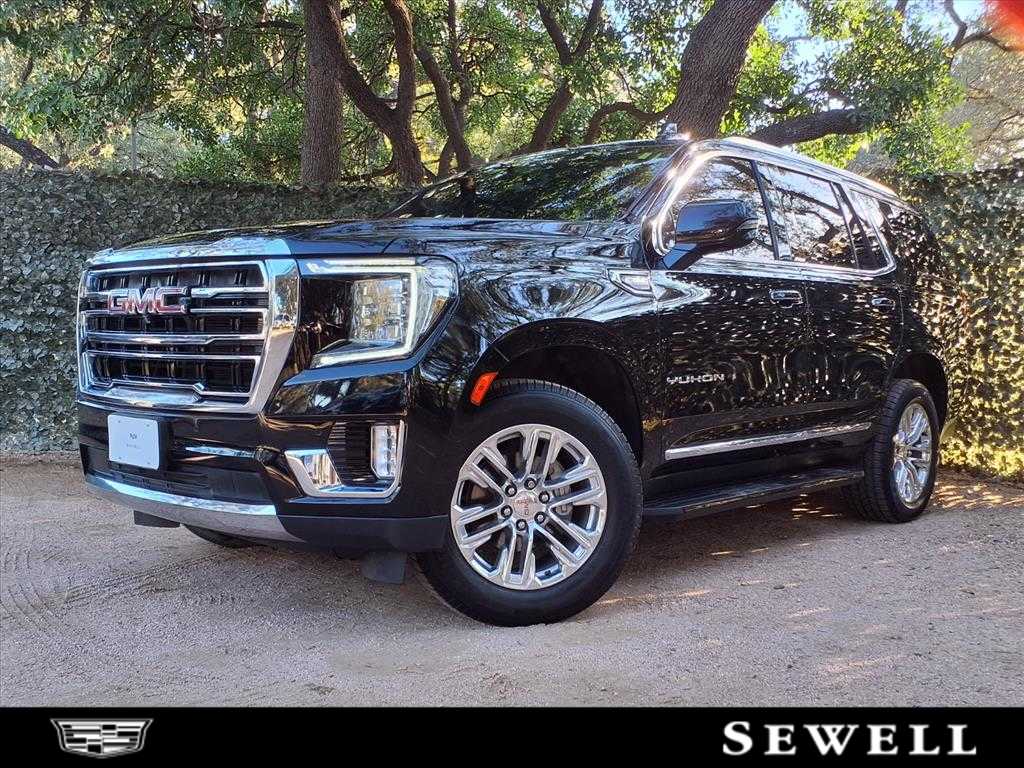2021 GMC Yukon SLT's photo