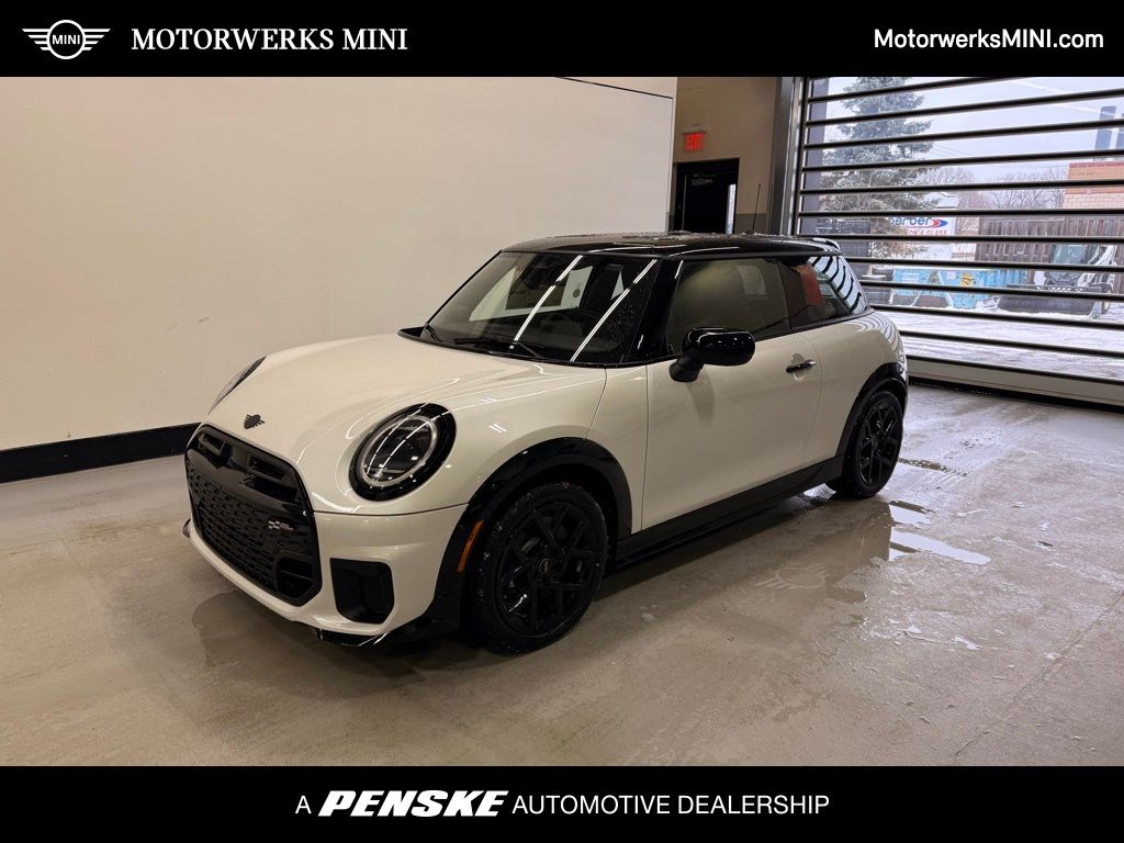 2026 MINI Hardtop 2 Door S's photo