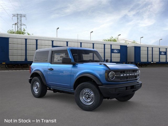 2025 Ford Bronco Base photo 7