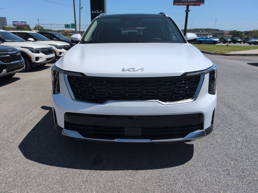 2025 Kia Sorento S photo 2