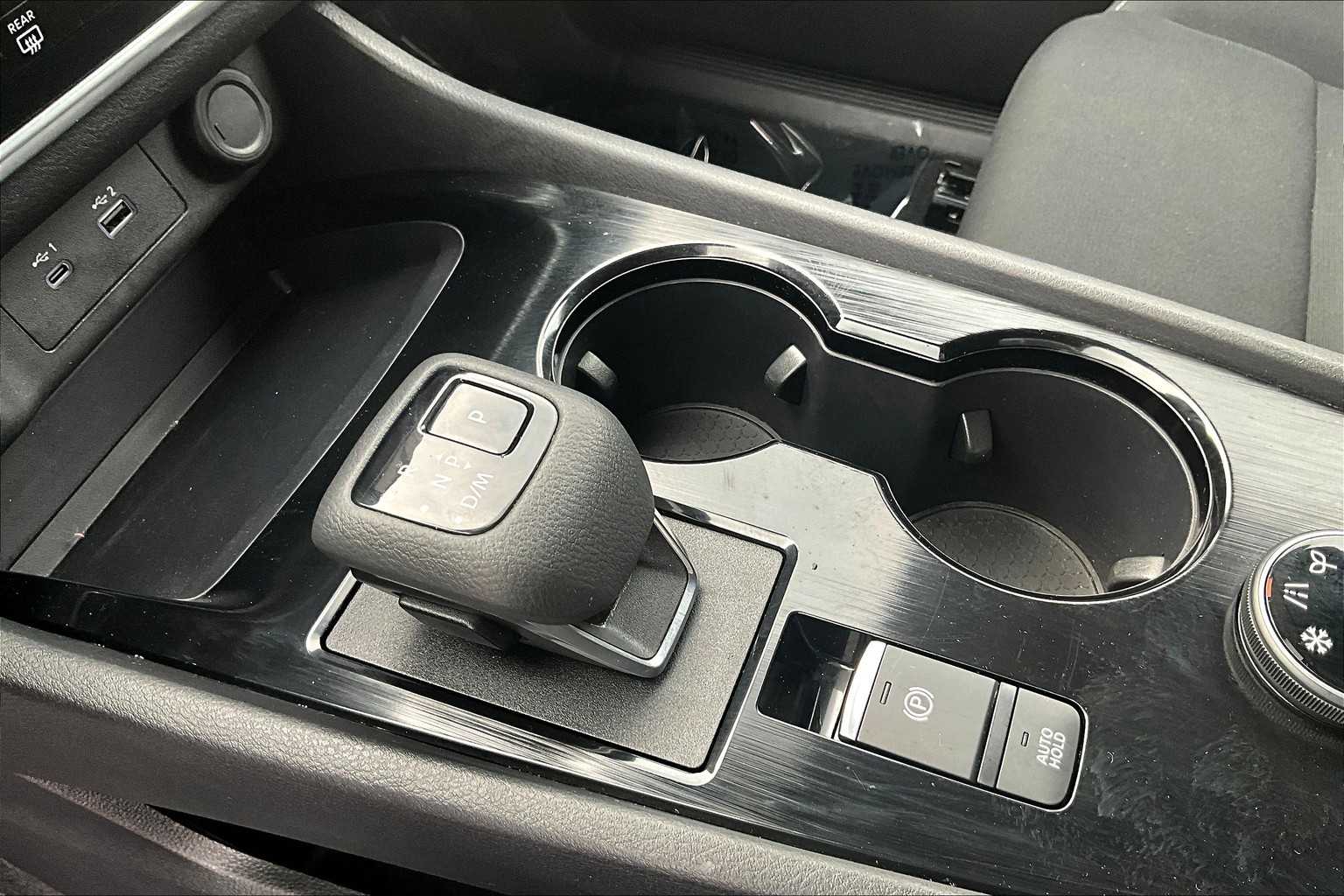 2023 Nissan Rogue S AWD photo 14