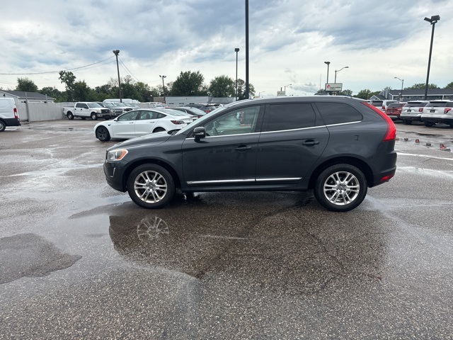 Used 2014 Volvo XC60 3.2 with VIN YV4952DZ4E2513953 for sale in Shakopee, Minnesota