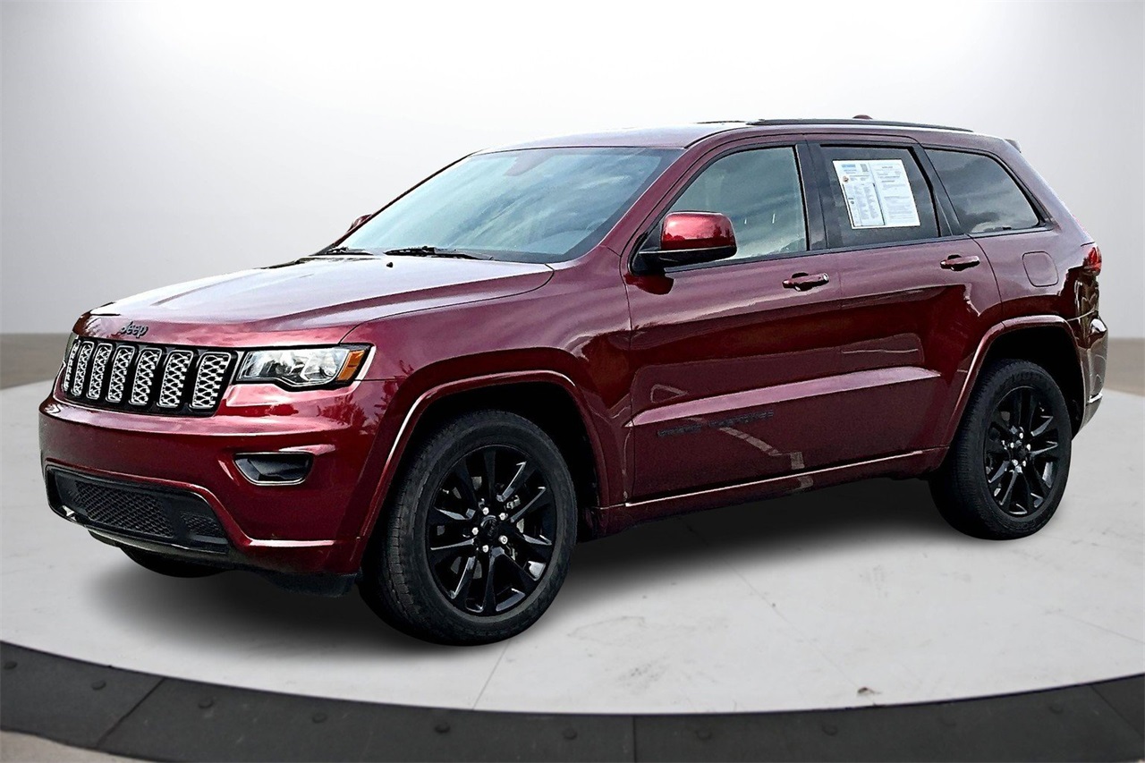 2018 Jeep Grand Cherokee Altitude photo 4