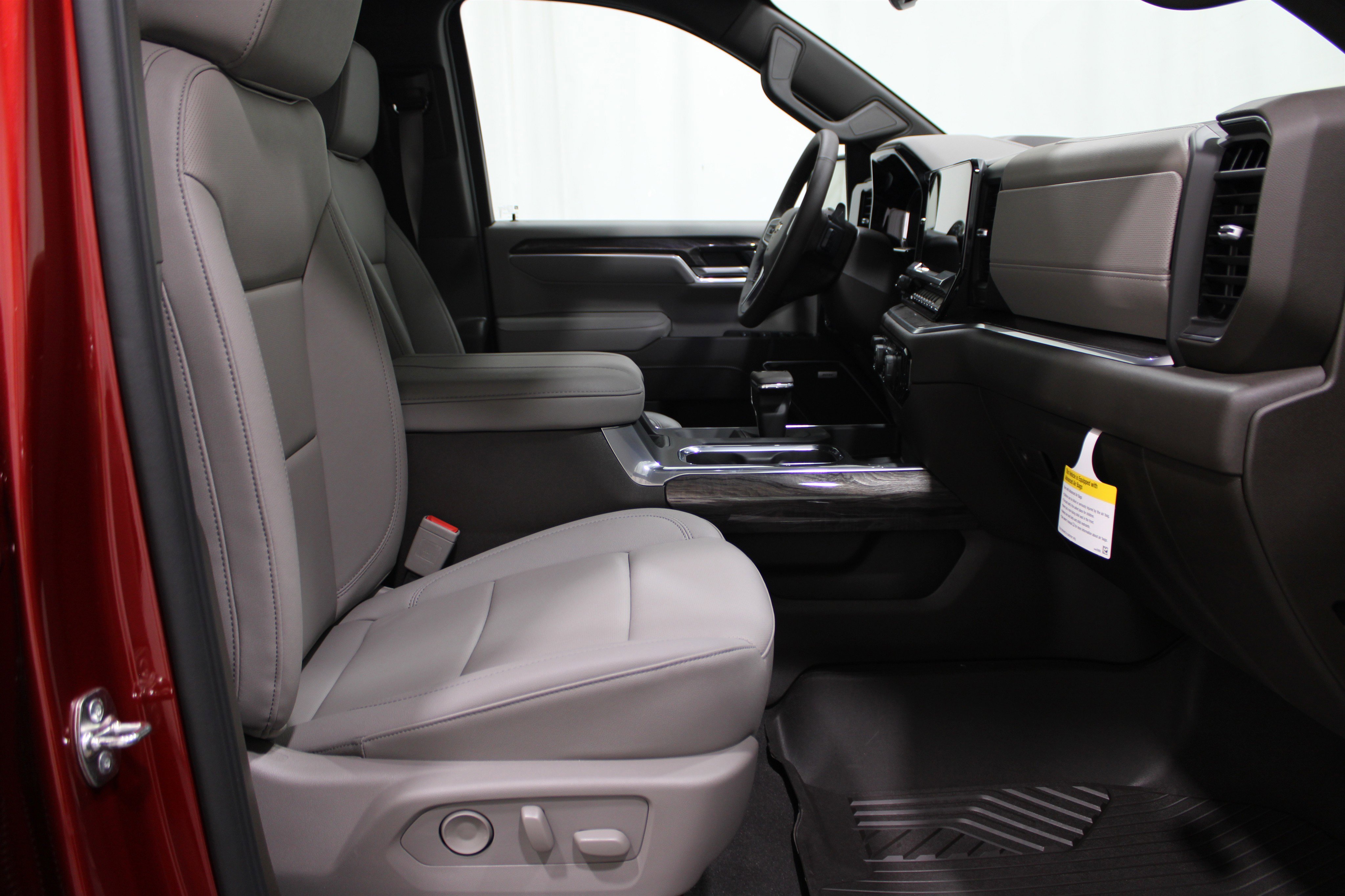 2026 Chevrolet Silverado 1500 LTZ photo 20