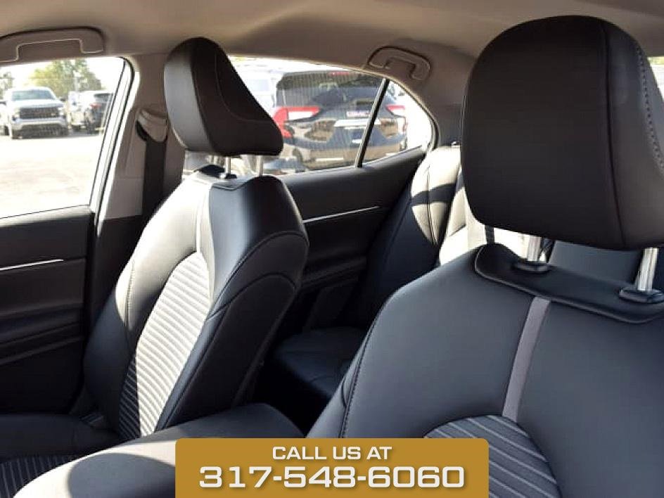 2024 Toyota Camry SE photo 17