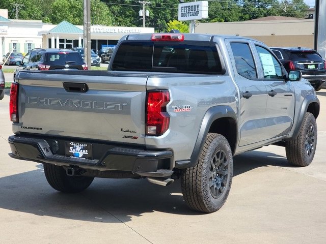 2026 Chevrolet Colorado Trail Boss photo 4