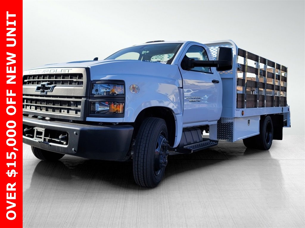 2023 Chevrolet Silverado 5500HD Work Truck photo 6