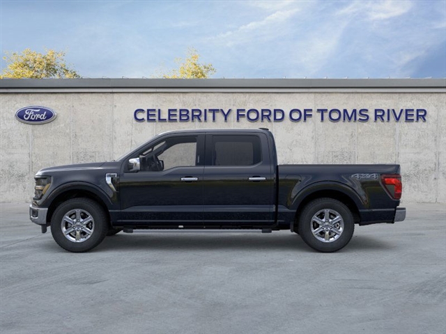 2024 Ford F-150 XLT photo 3