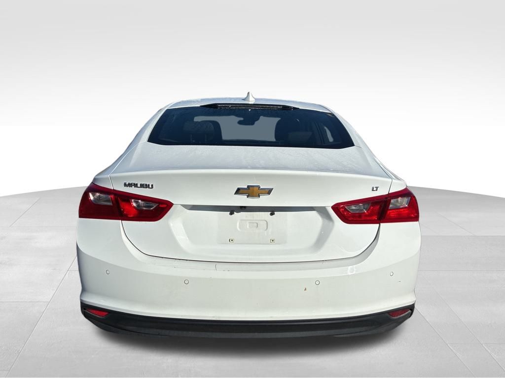 2024 Chevrolet Malibu 1LT photo 4