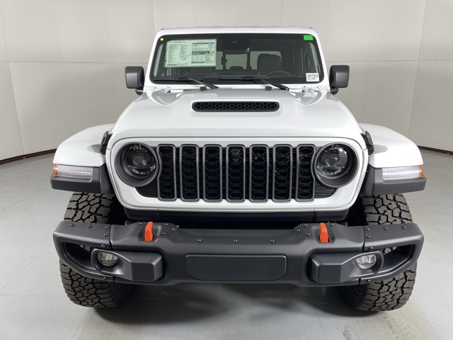 2025 Jeep Gladiator Mojave photo 3