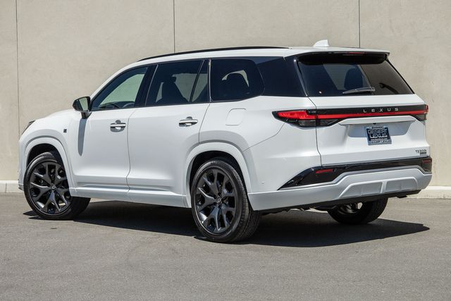 2025 Lexus TX 500h F SPORT Premium photo 3