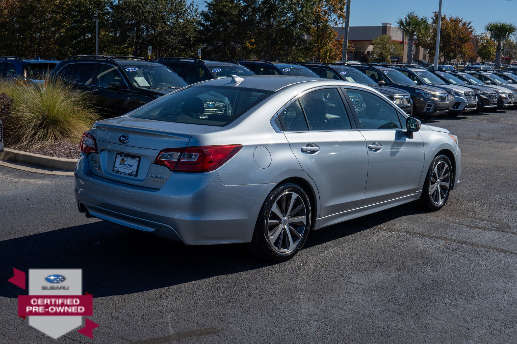 2017 Subaru Legacy Limited photo 3