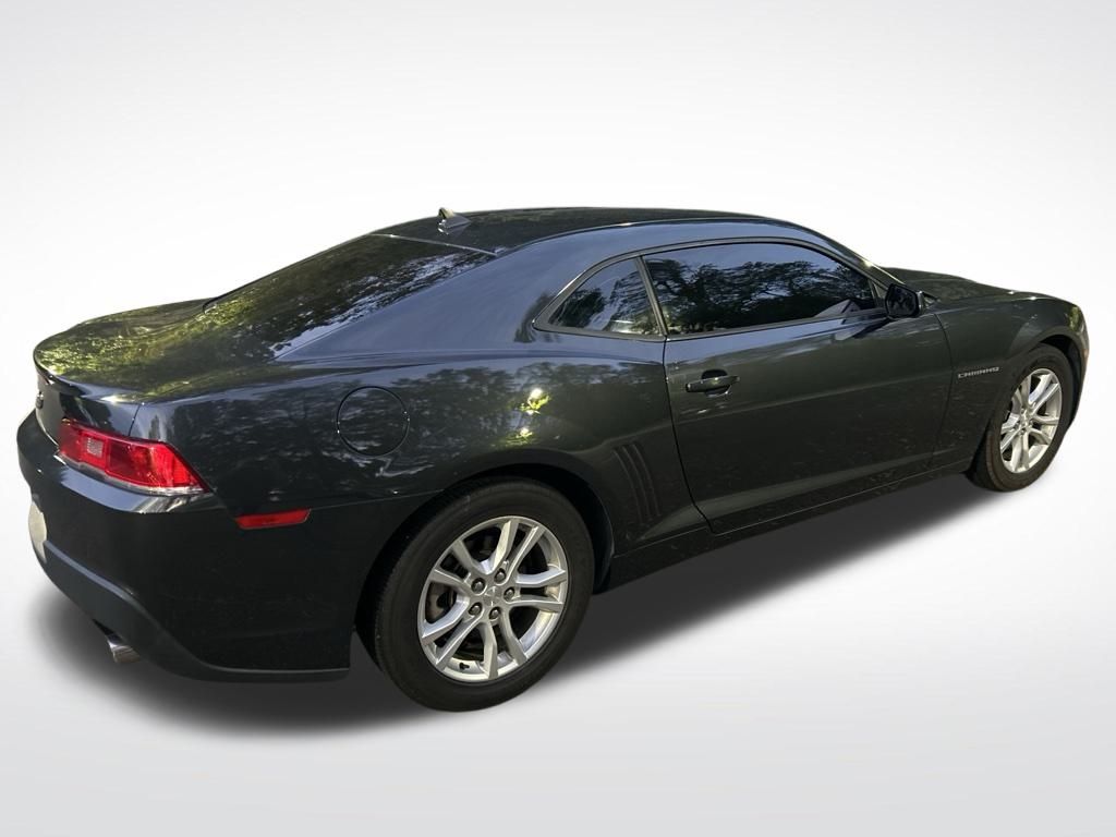 2015 Chevrolet Camaro photo 4