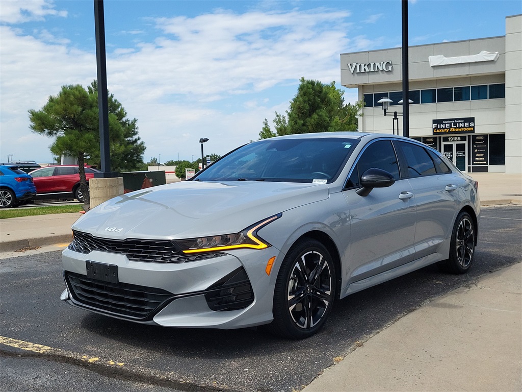 2022 Kia K5 GT-Line photo 7