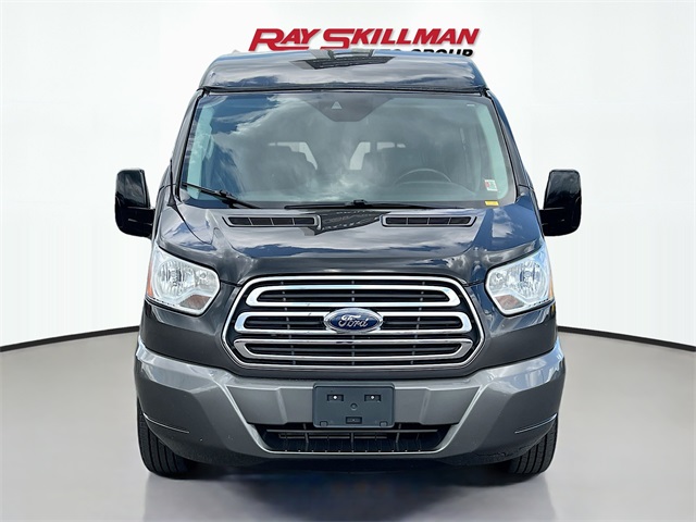 2017 Ford Transit photo 2