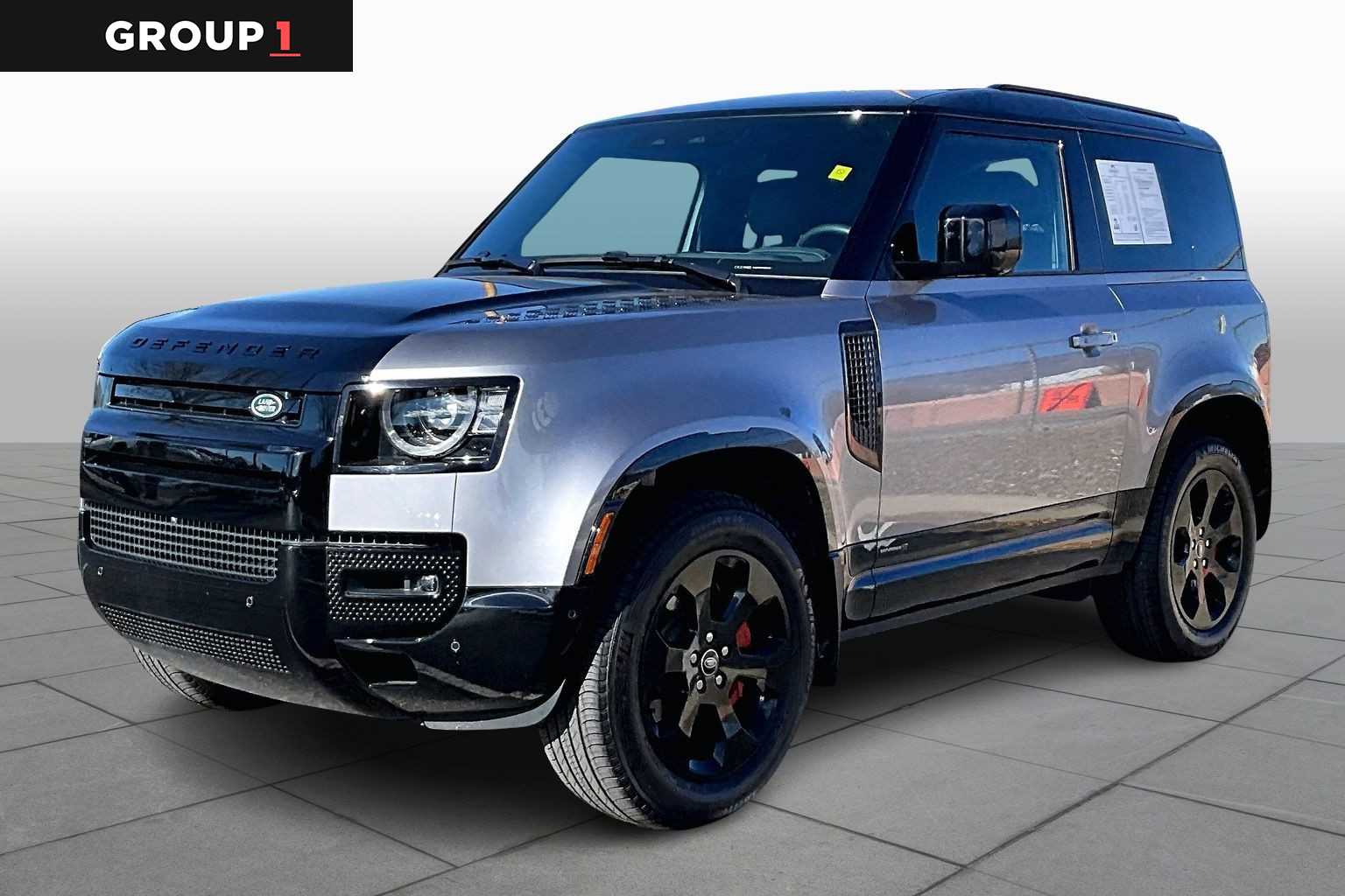 2023 Land Rover Defender X's photo