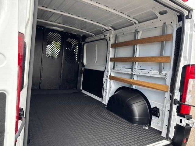 2023 Ram ProMaster 2500 Base photo 16