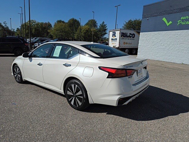 2020 Nissan Altima SL photo 6