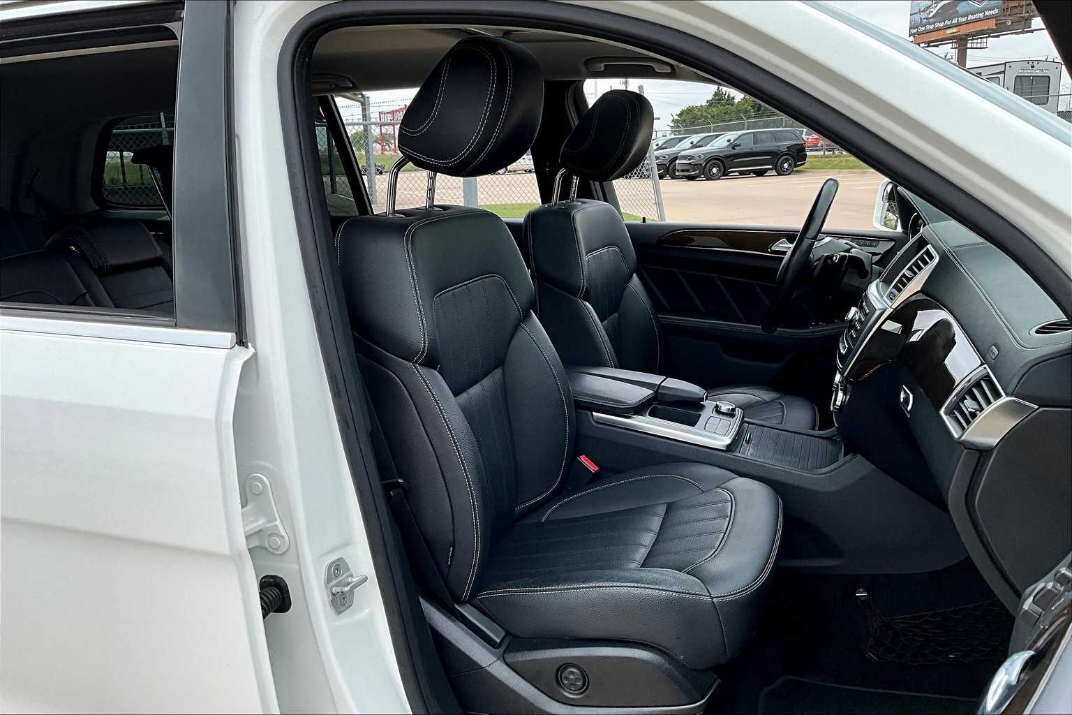 2016 Mercedes Benz GL 450 photo 8