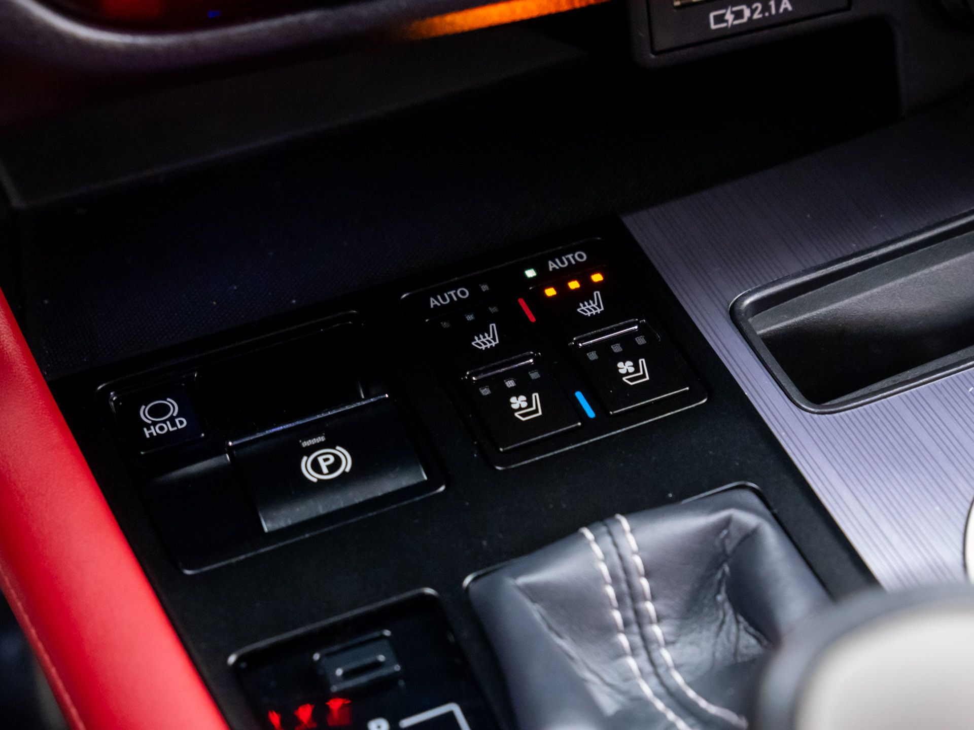 2022 Lexus RX 450h F SPORT photo 26